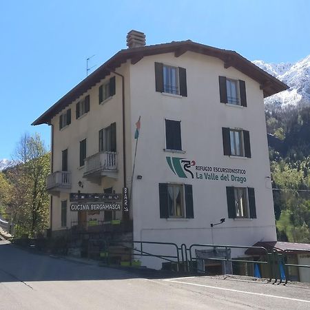 Hotel La Valle Del Drago Piazza Brembana Exterior foto
